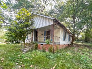 Foreclosed Home - 403 BOONE AVE, 28081