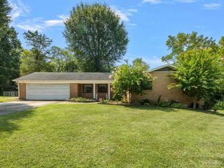 Foreclosed Home - 133 PIEDMONT DR, 28081