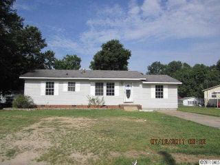 Foreclosed Home - 2408 EARLEY CIR, 28083