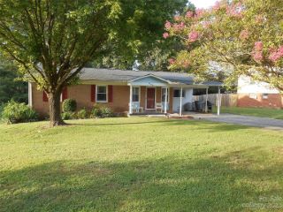 Foreclosed Home - 408 HYDE ST, 28083
