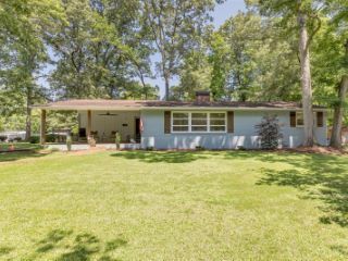 Foreclosed Home - 803 WOODSIDE DR, 28086