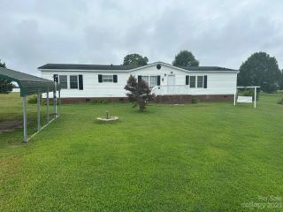 Foreclosed Home - 124 GATEWOOD DR, 28090