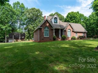 Foreclosed Home - 1385 STARTOWN RD, 28092