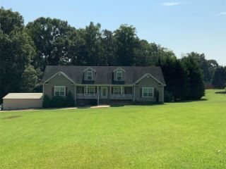 Foreclosed Home - 1159 HILL RD, 28092