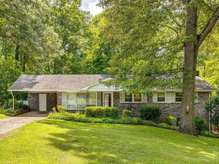 Foreclosed Home - 617 WHITE OAK DR, 28098
