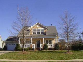 Foreclosed Home - 8521 CASTLE CLIFF DR, 28105