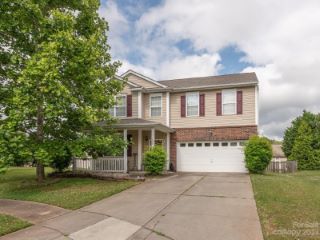 Foreclosed Home - 7409 LEAHURST CT, 28105