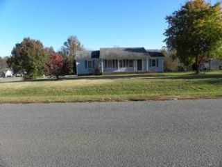 Foreclosed Home - 3101 DEER TRACK LN, 28110
