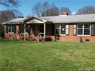 Foreclosed Home - 504 SUNNYBROOK DR, 28110