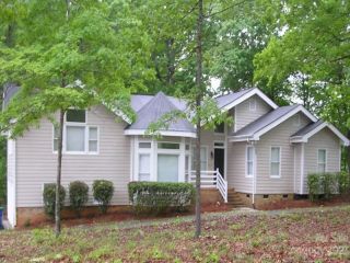 Foreclosed Home - 3107 WILD DOGWOOD LN, 28110