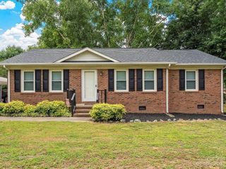 Foreclosed Home - 2509 FOXWORTH DR, 28110