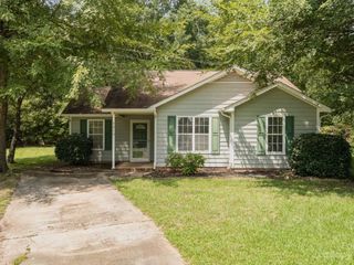 Foreclosed Home - 4816 SHEA CT, 28110