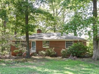 Foreclosed Home - 2409 FOWLER SECREST RD, 28110