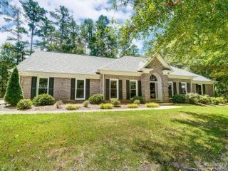 Foreclosed Home - 1509 HEATHER LN, 28110