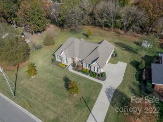 Foreclosed Home - 917 OAK FOREST DR, 28112