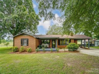 Foreclosed Home - 1508 FLETCHER BROOME RD, 28112