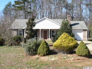 Foreclosed Home - 168 SUNSHINE DR, 28115