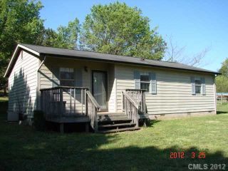 Foreclosed Home - 237 EASTPORT LN, 28115