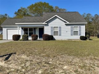 Foreclosed Home - 131 DEBERRY WAY, 28119
