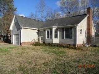 Foreclosed Home - 211 SHADOWBROOK DR, 28120