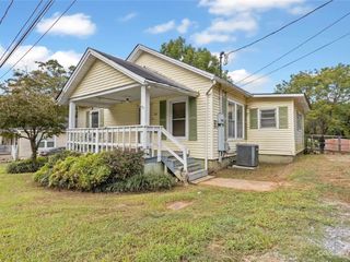 Foreclosed Home - 304 ADRIAN ST, 28120