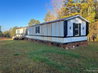Foreclosed Home - 9355 PHELPS RD, 28124