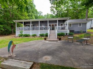 Foreclosed Home - 630 CATFISH RD, 28137