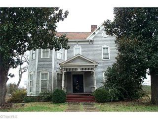 Foreclosed Home - 631 N BOUNDARY ST, 28144