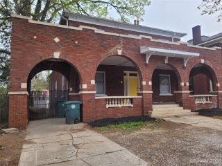 Foreclosed Home - 424 W INNES ST, 28144