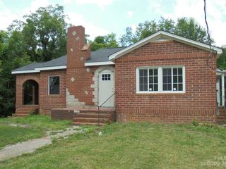 Foreclosed Home - 409 GRACE ST, 28144
