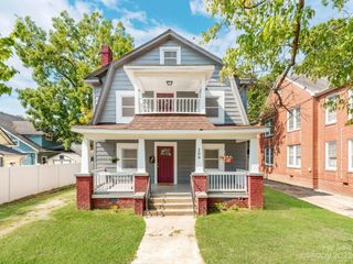 Foreclosed Home - 209 W MARSH ST, 28144