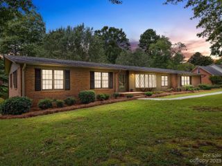 Foreclosed Home - 421 WAKE DR, 28144