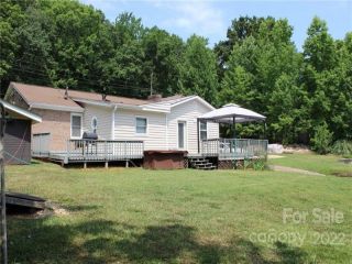Foreclosed Home - 265 RENDLEMAN DR, 28146