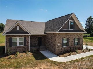 Foreclosed Home - 164 MOSSY OAK LN, 28146