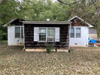 Foreclosed Home - 1360 LEONARD RD, 28146