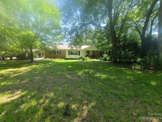 Foreclosed Home - 235 YATES RD, 28146