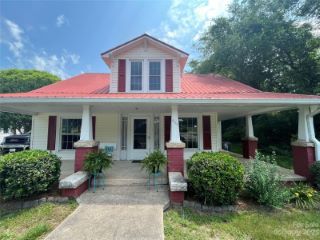Foreclosed Home - 617 S MAIN GQ ST, 28146