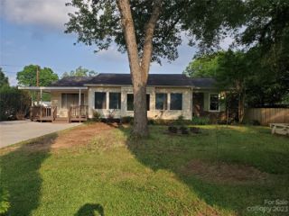 Foreclosed Home - 6630 MEADOW LN, 28147