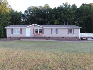 Foreclosed Home - 2380 BRIGGS RD, 28147