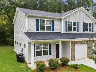 Foreclosed Home - 146 VILLAGE CREEK WAY, 28147