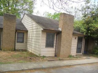 Foreclosed Home - 846 W WARREN ST APT C6, 28150