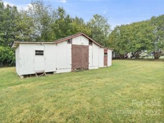 Foreclosed Home - 1693 MONTEVISTA DR, 28150