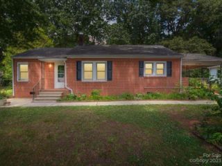 Foreclosed Home - 416 FRANKLIN AVE, 28150