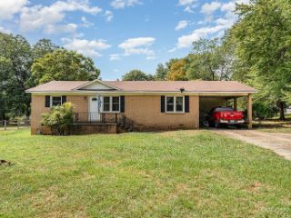 Foreclosed Home - 1000 ALLISON DR, 28150