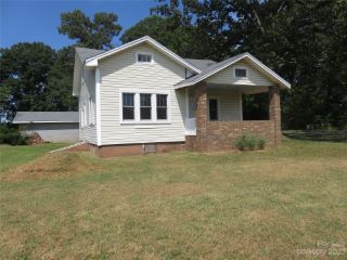 Foreclosed Home - 807 GREENBROOK DR, 28150
