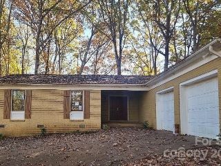 Foreclosed Home - 1022 CUMBERLAND DR, 28150
