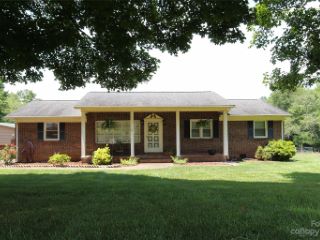 Foreclosed Home - 762 WARE RD, 28152