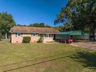 Foreclosed Home - 208 CALEB RD, 28152