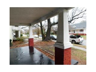 Foreclosed Home - 606 S Carolina Ave, 28159