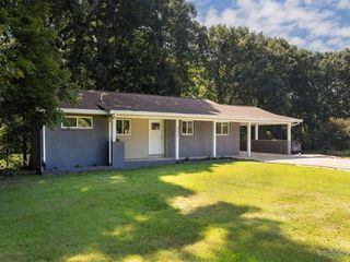 Foreclosed Home - 603 SUMMEROW RD, 28164
